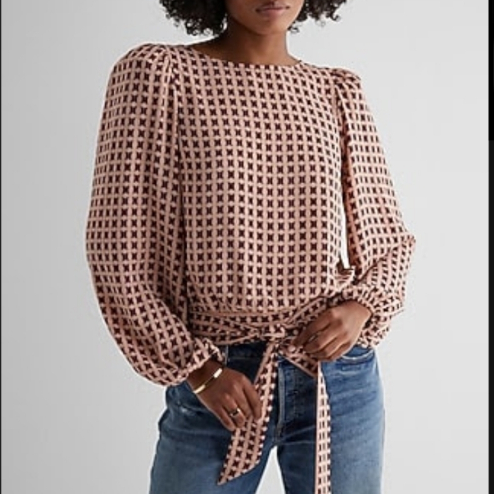 NWT Express Printed Crew Neck Balloon Sleeve Tie Bottom Top
